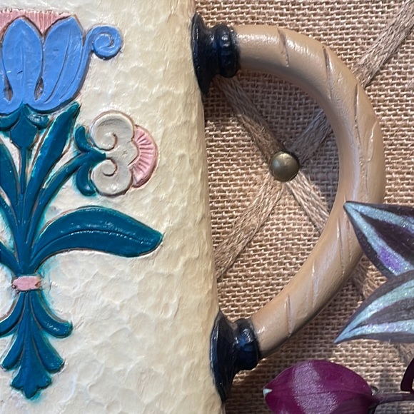 Vintage Home Interiors wall decor - Picture 6 of 10